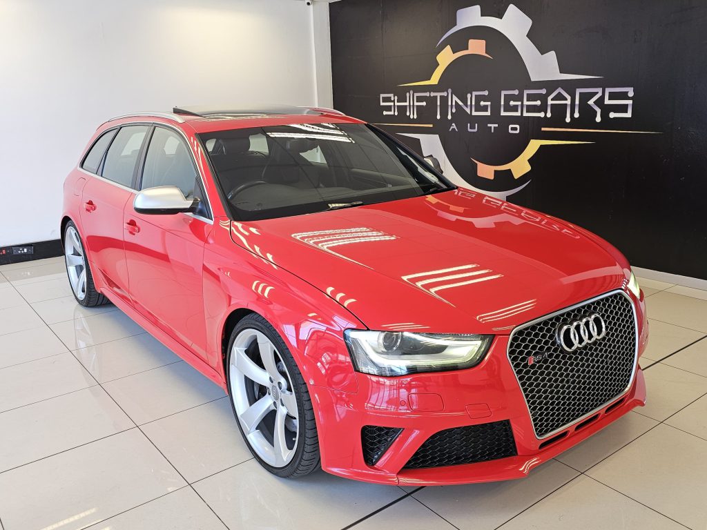 2013 Audi RS4 Avant quattro Auto