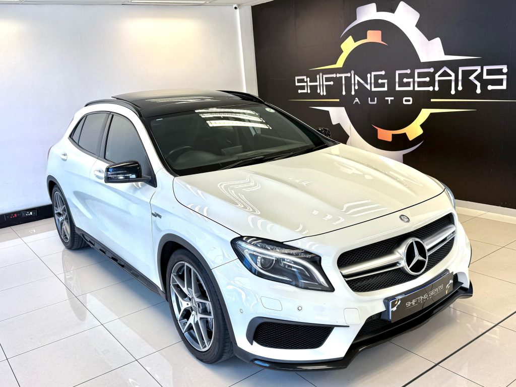 2015 Mercedes-AMG GLA 45 AMG