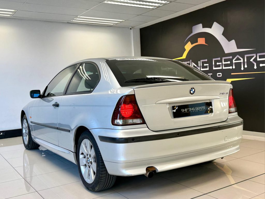 2004 BMW 318ti Auto